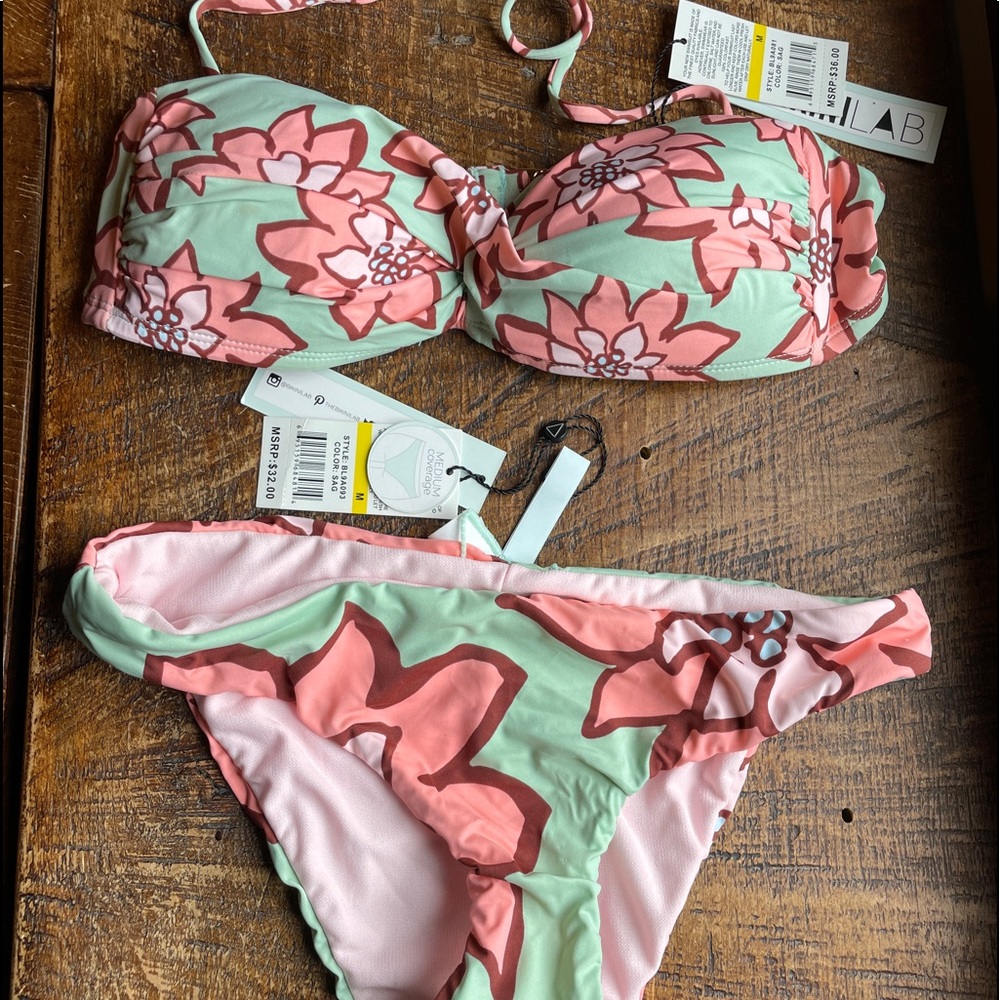 NWT Bikini Lab Set